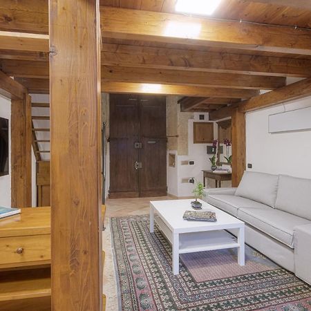 Right House - Small Garden In Old Town - Historical Castle District Cagliari Luaran gambar