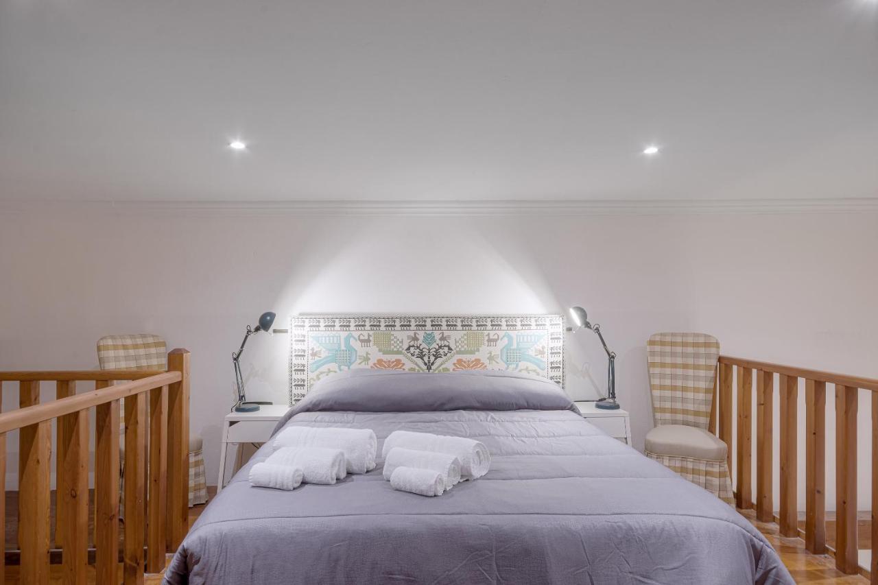 Right House - Small Garden In Old Town - Historical Castle District Cagliari Luaran gambar