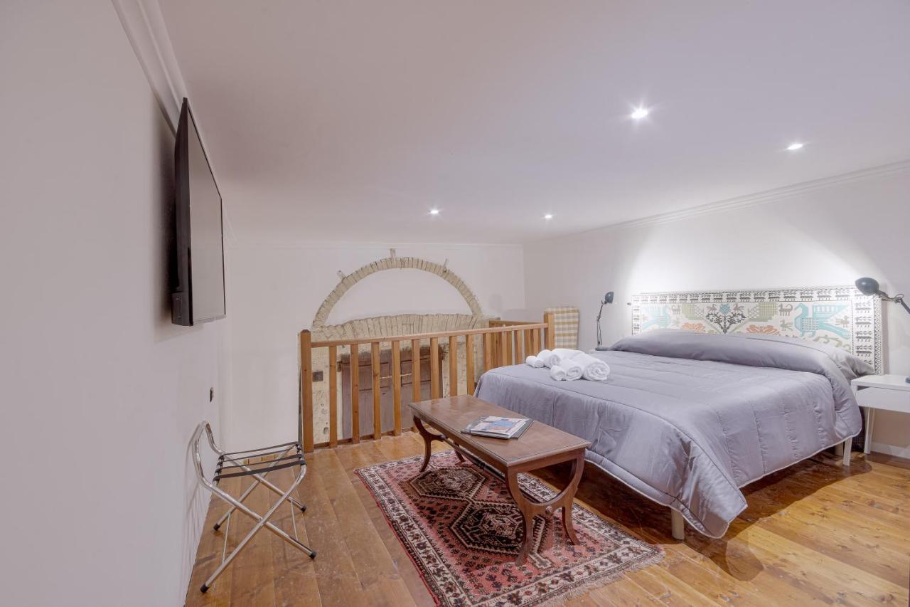 Right House - Small Garden In Old Town - Historical Castle District Cagliari Luaran gambar